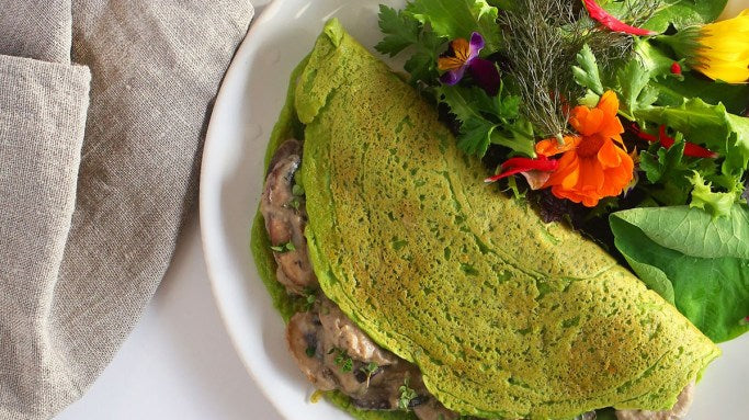 Spinach Crepes with Creamy Mushrooms