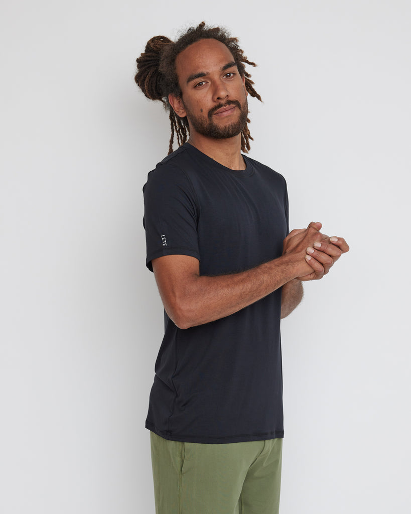 Waihi Loose Fit T-Shirt | Black | Men