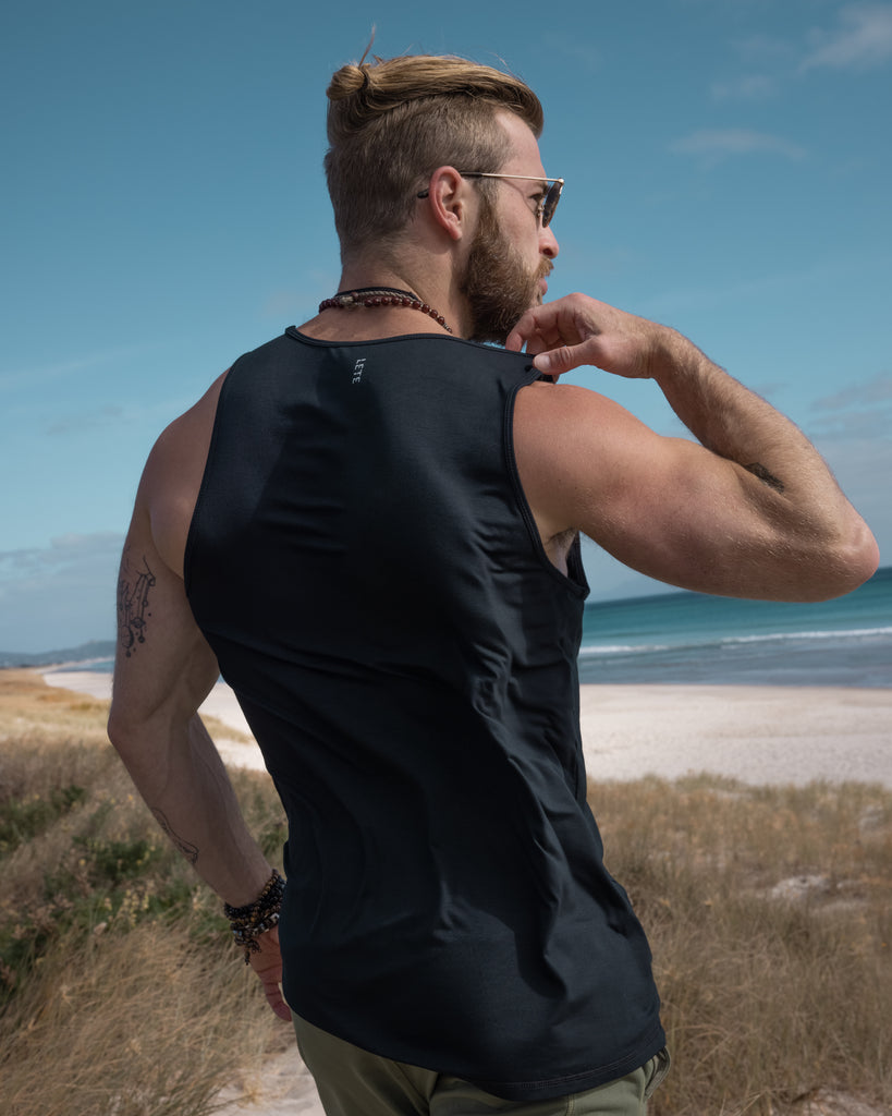 Waipu Singlet | Black | Men